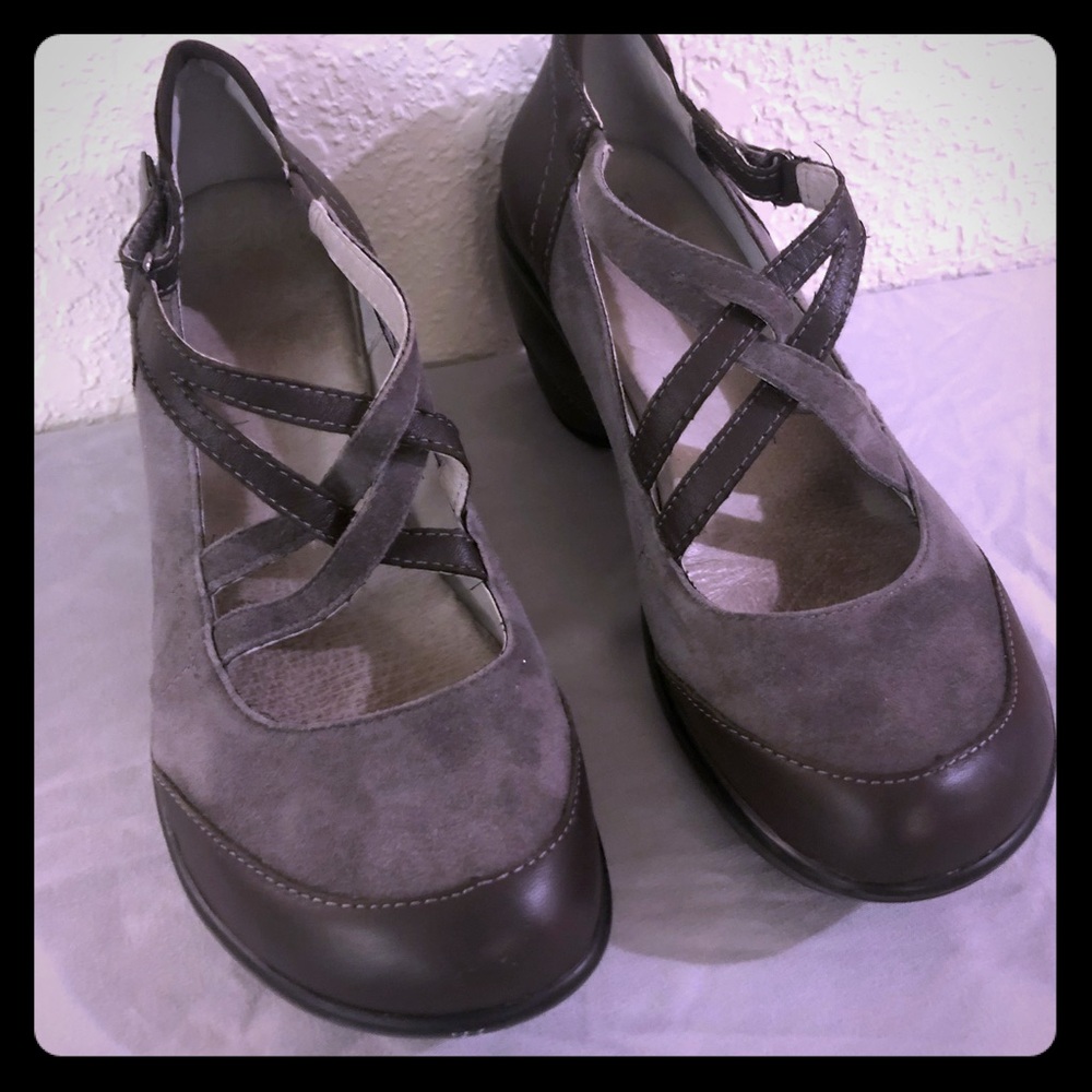 Jambu, Support Wedge Design